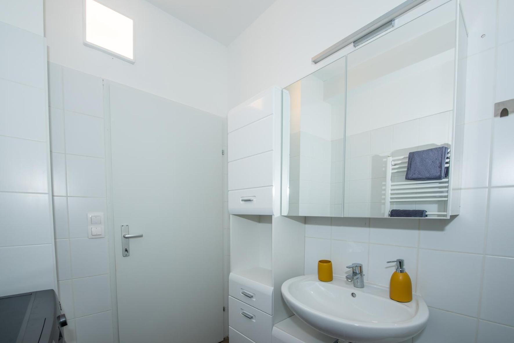 Lipi Apartment Wenen Buitenkant foto